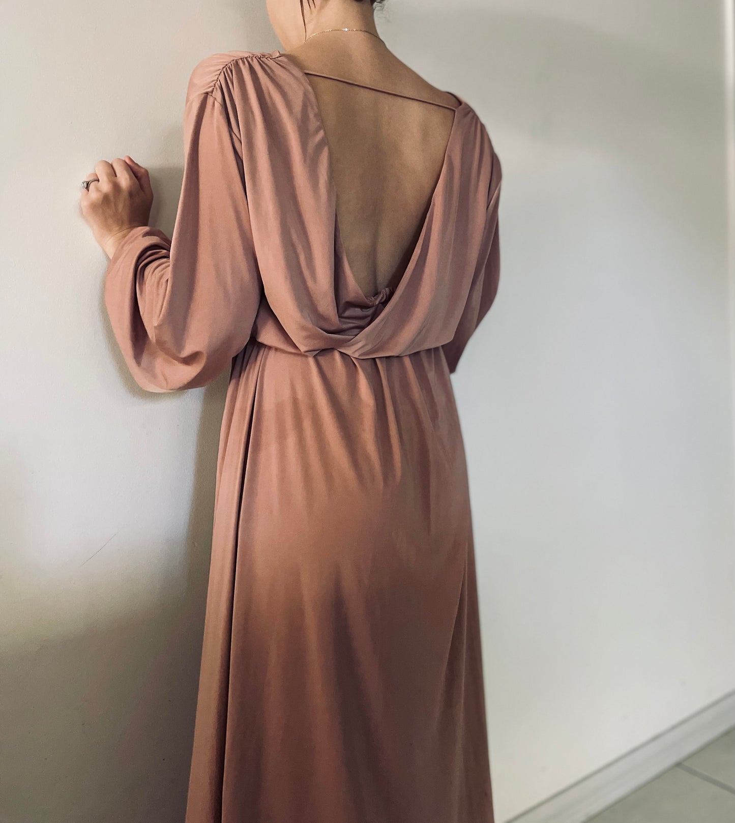 PROVIDENCE SLEEVE MIDI