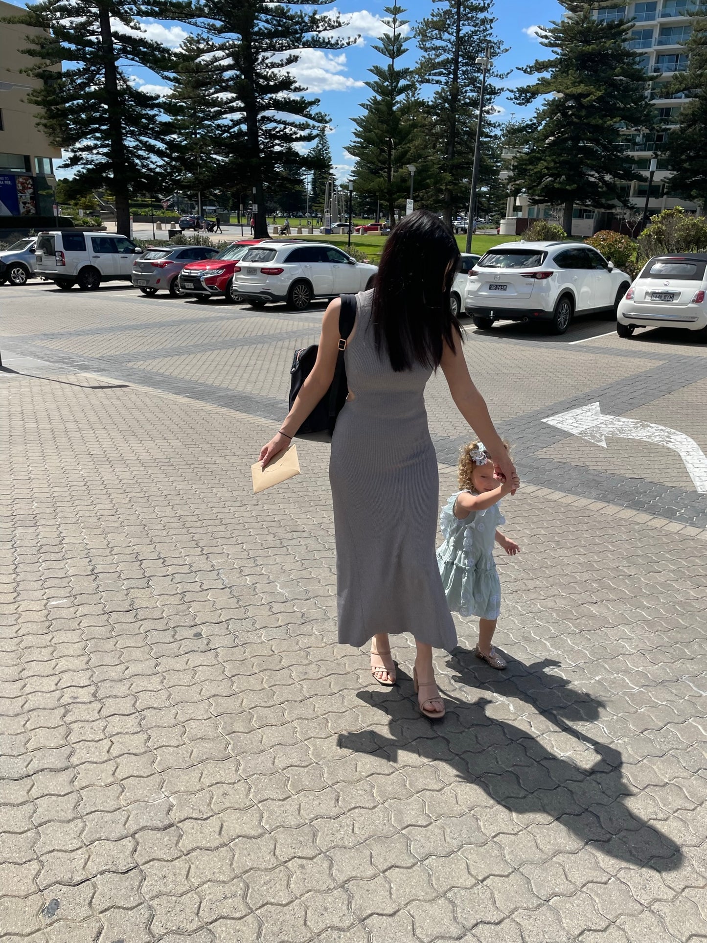 SUTHERLAND GREY CUT OUT MIDI DRESS