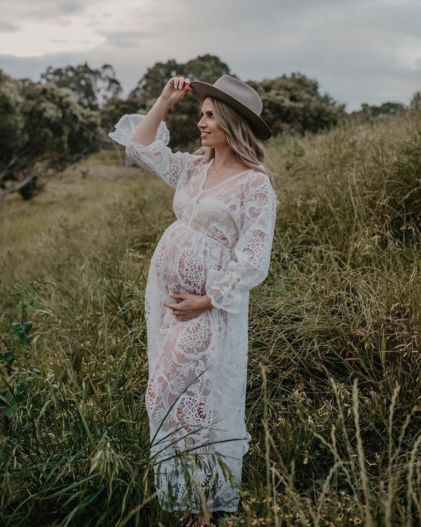 Daphne lace maxi gown