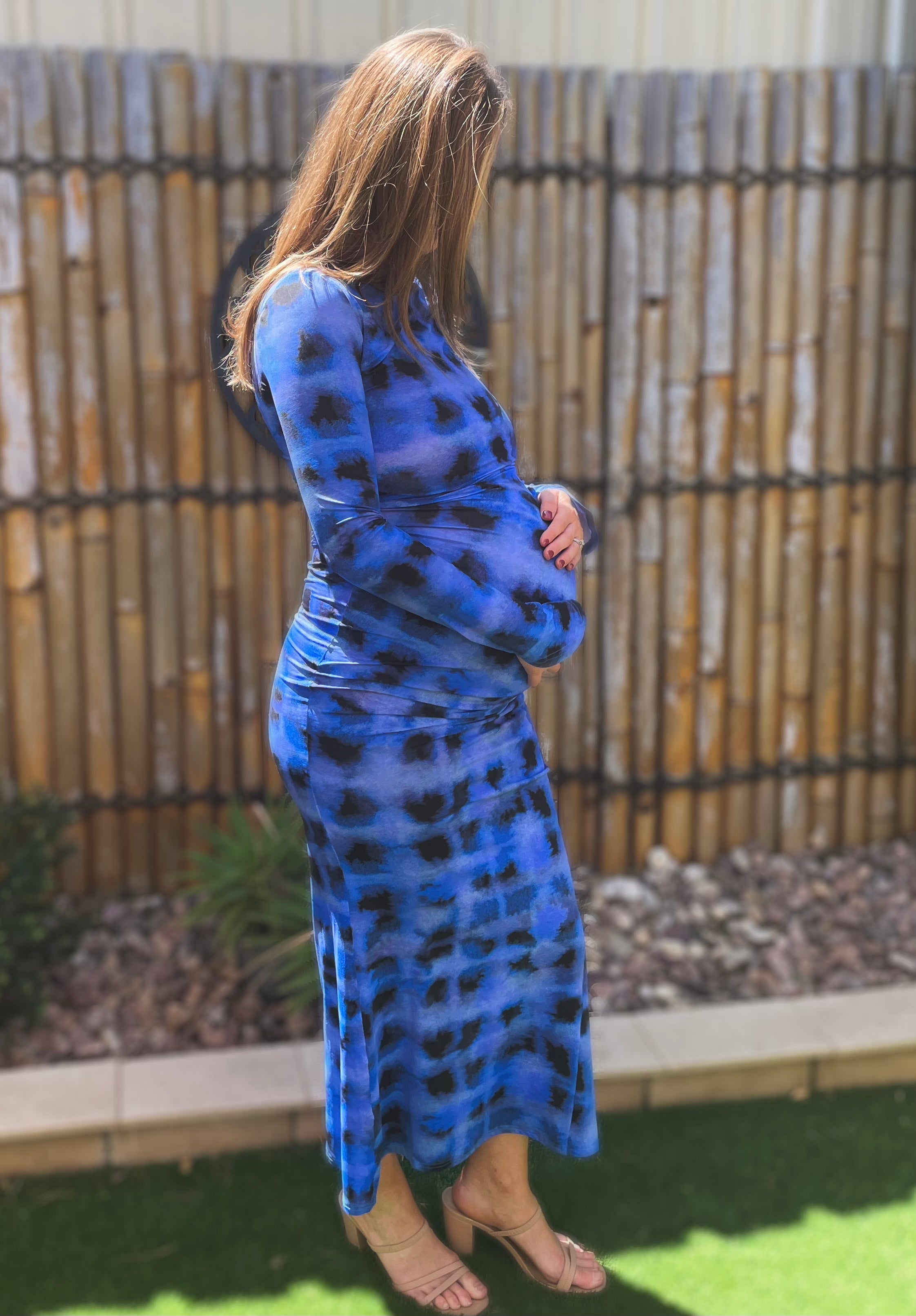 Shibori Dress Glow Maternity Hire shibori-dress-glow-maternity-hire